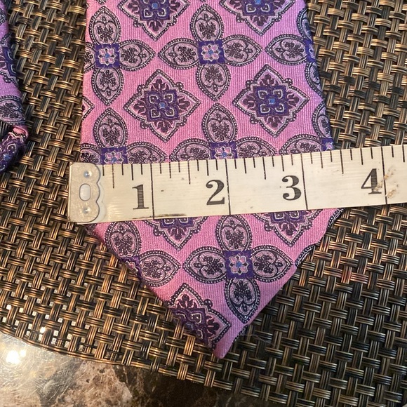 ERMENEGILDO ZEGNA Pink & Purple Diamonds Tie Made in Italy 3.5 width - Picture 7 of 7